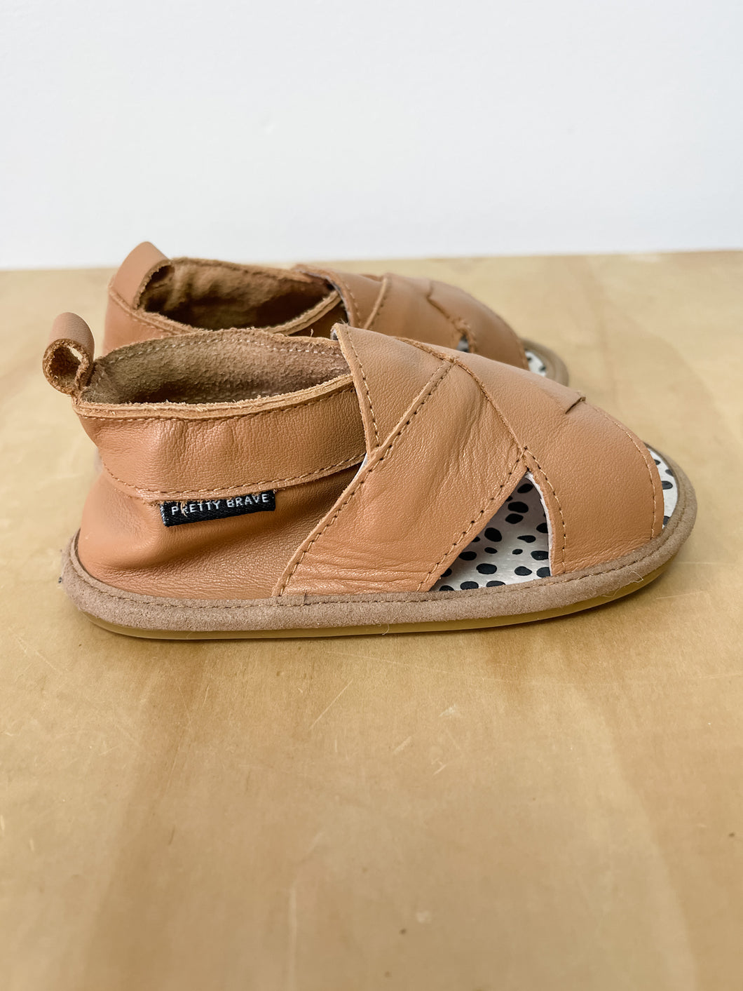 Tan Pretty Brave Sandals Size XL / US 5.5