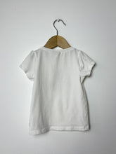 Load image into Gallery viewer, White Wheat Shirt Size 2 Years
