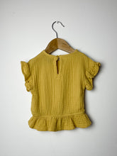 Load image into Gallery viewer, Yellow 7 For All Mankind Shirt Size 24 Months
